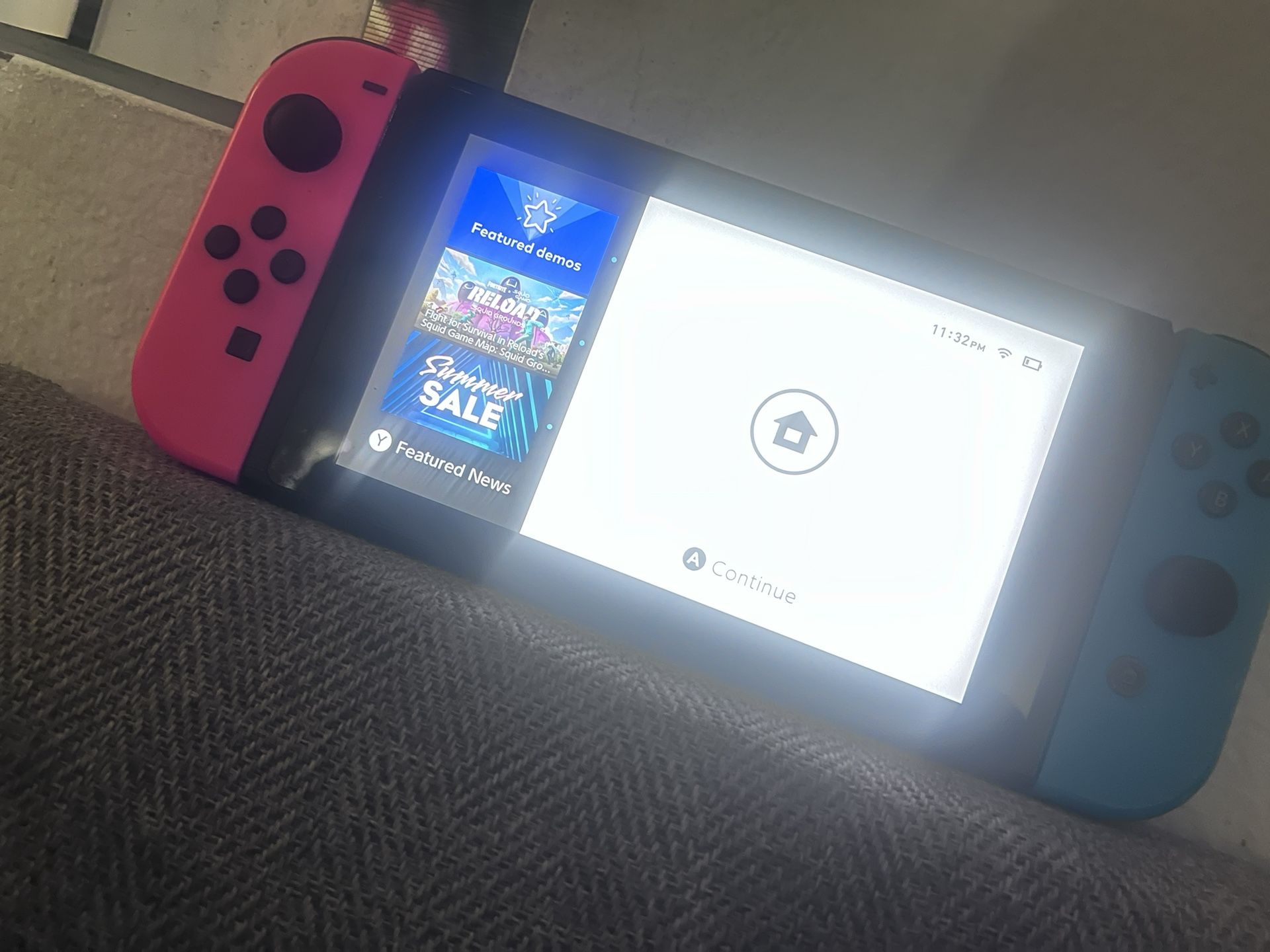Nintendo Switch 