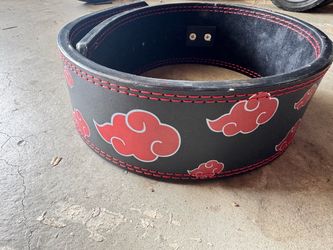 Weightlifting belt