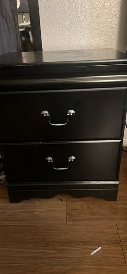 Set of 2 Black Two-Drawer Nightstands