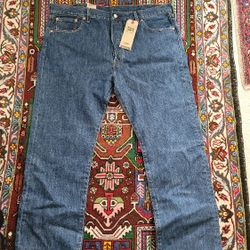 Men's Levis Blue Jeans 42 / 30 NEW 501