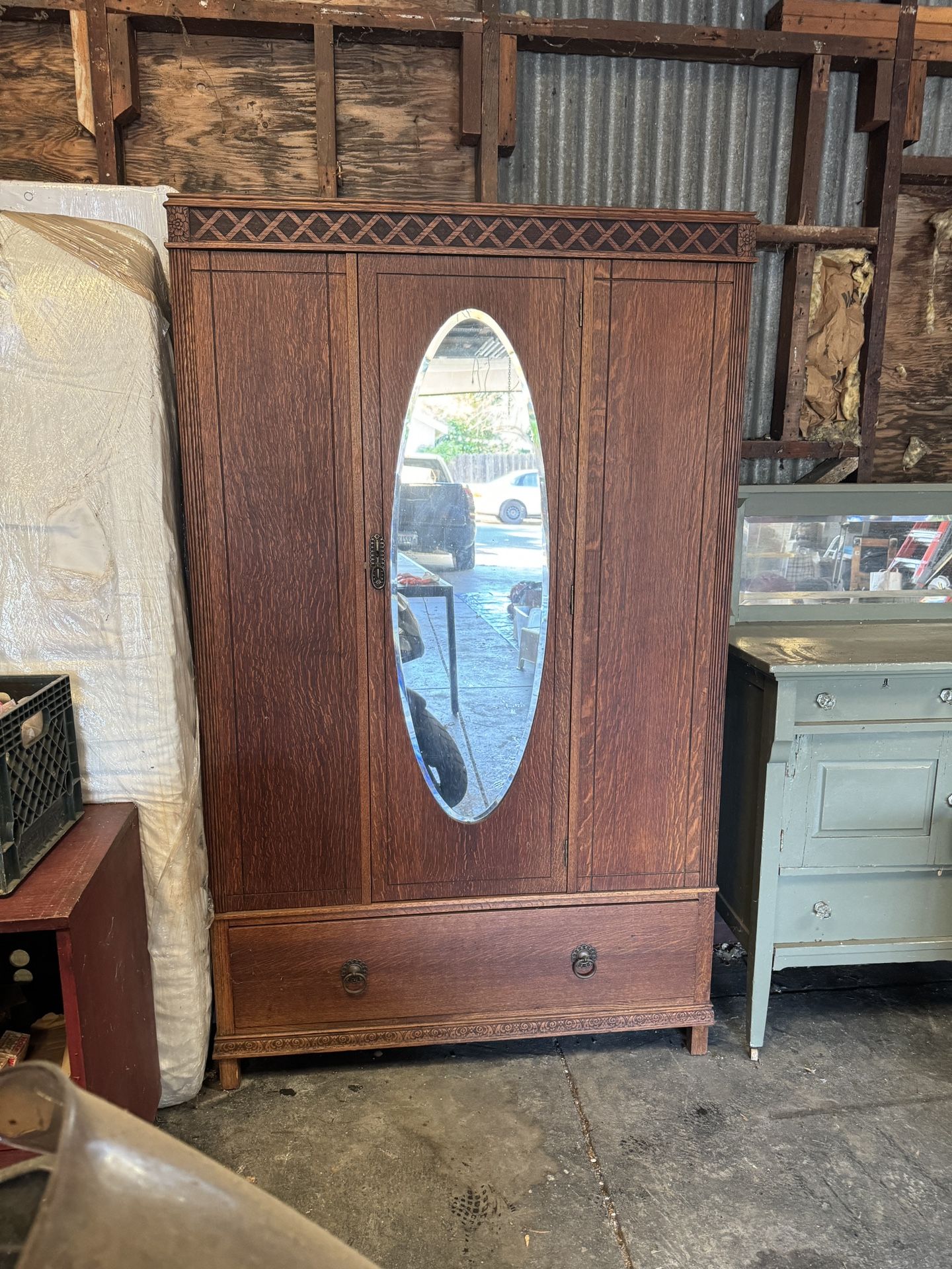 BEAUTIFUL Antique wardrobe