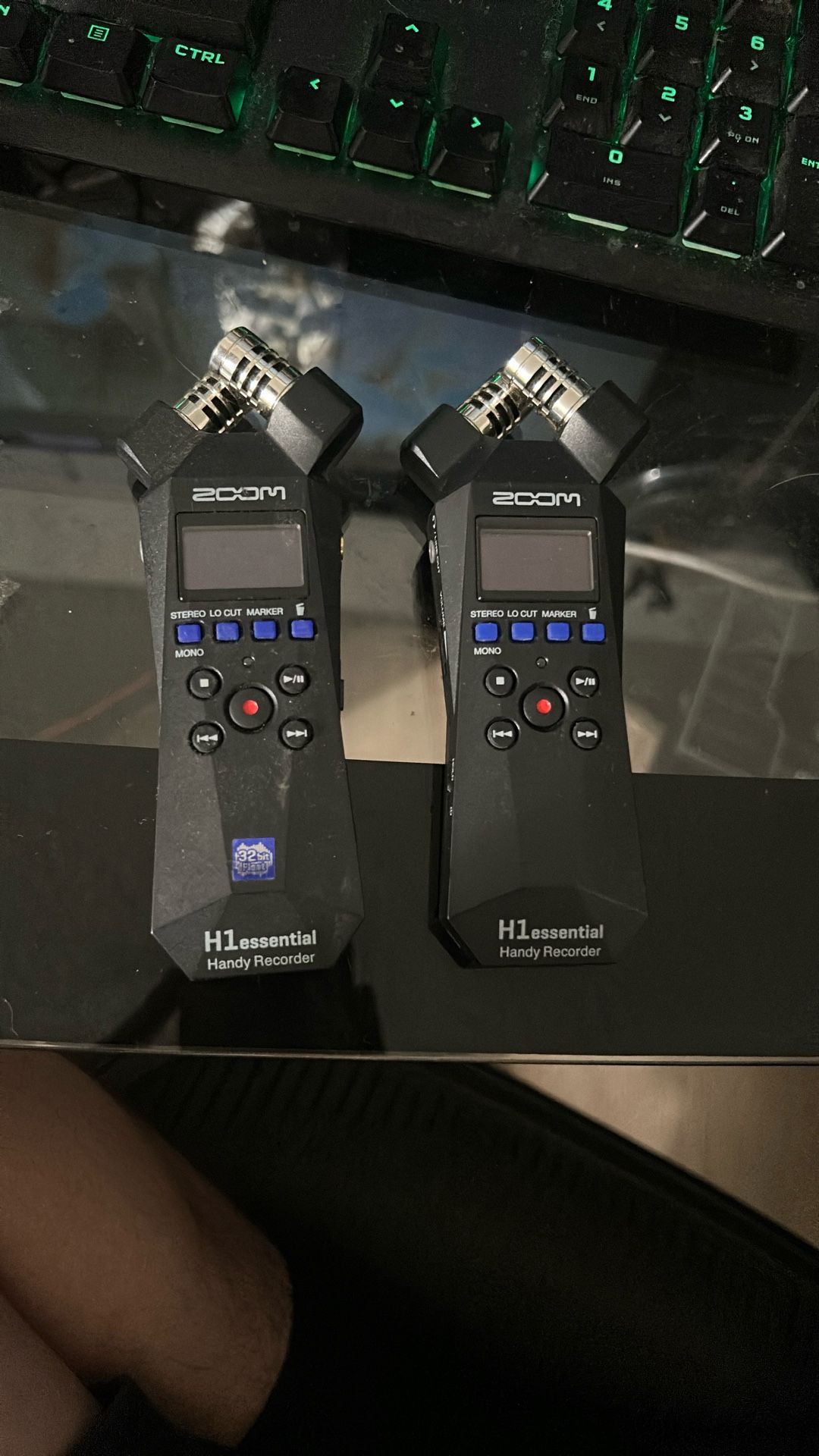 Zoom H1 Essential