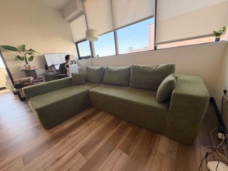 L Shaped Sectional Couch Comfortable and Move in Ready