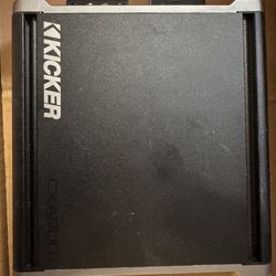 Kicker 1600 Watt Amp