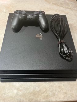 PS4 PRO 1TB BUNDLE