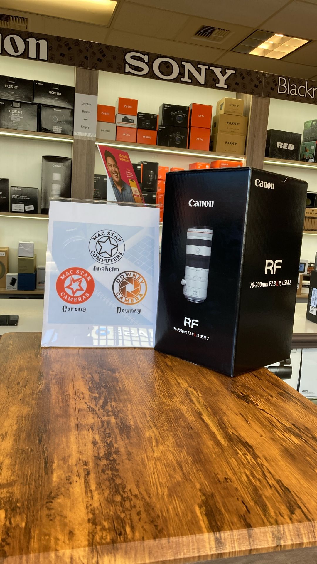 Canon RF 70-200mm F2.8 Z Lens