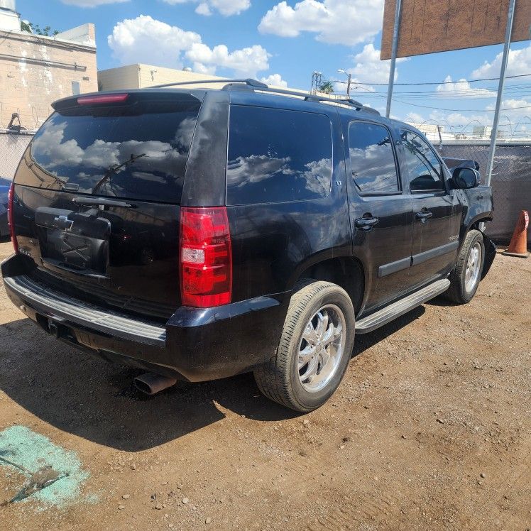 2007 - 2013 Chevy Chevrolet Tahoe Suburban Parts Parting Out
