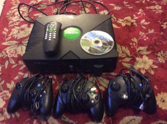 Xbox w/ 3 controllers & 1 game