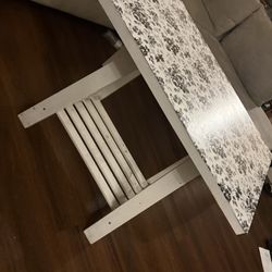 White Accent Table With Floral Top – 33 x 23.5 x 29.5