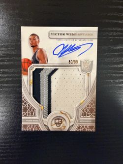 Victor Wembanyama Royalty RPA Rookie Card /99