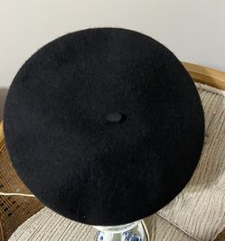 Black Wool Beret