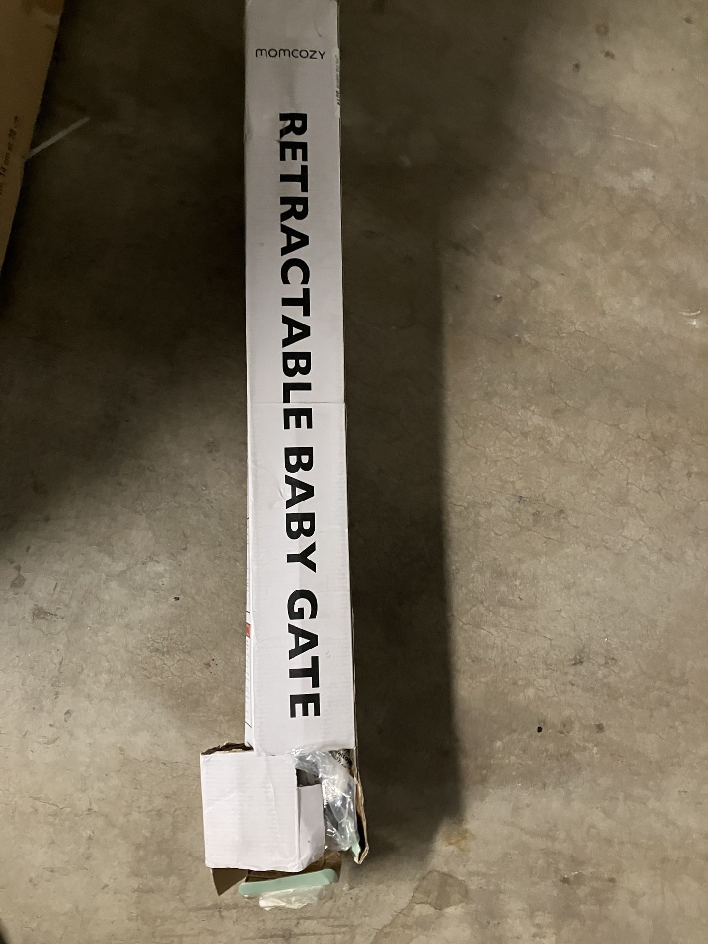 Brand New In Box Retractable Pet/ Baby Gate