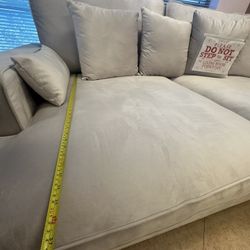 Comfy velvet 🛋️