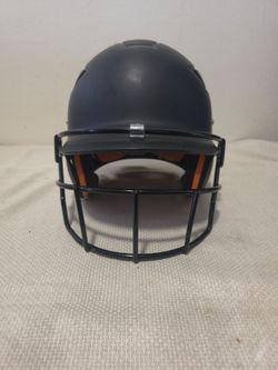 Schutt XL Football Helmet w/ Facemask – Matte Black – Great Condition