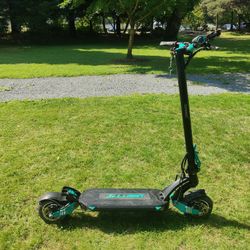 Vsett 9+ 1300w 33mph Electric Scooter