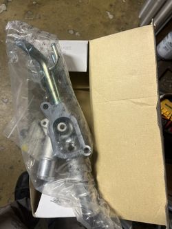 Thermostat Housing For Kia Hyundai
