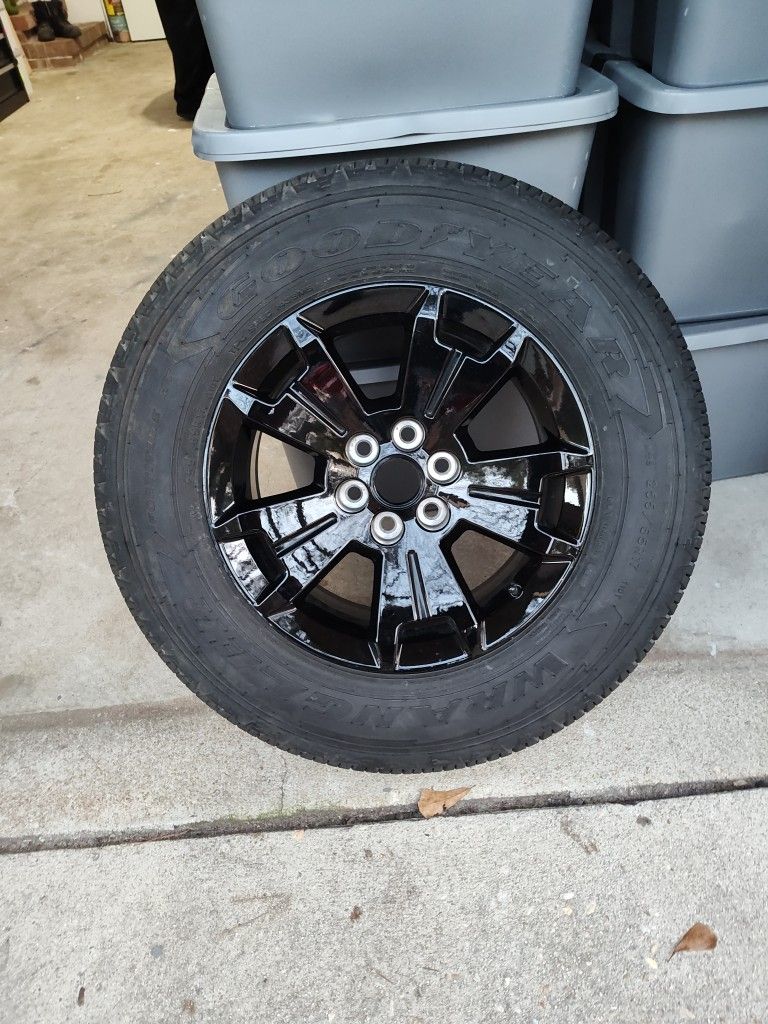 New Wheel And Tire Goodyear Wrangler 255/65R17