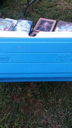 Coleman Party Stacker Cooler