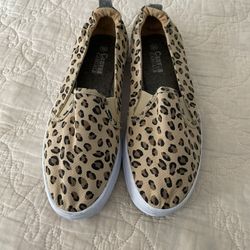 Canvas Shoes