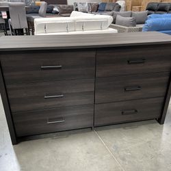 New in box ! 6-Drawer espresso Dresser, bedroom dresser, six storages dresser, clothing storage unit, bedroom closet, closet storage, cabinet, Dresser