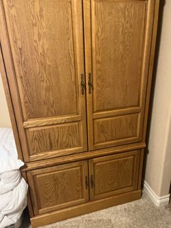 3 Piece Entertainment Sectional Oak , Need Gone By The Weekend!