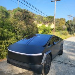 2024 Tesla Cybertruck