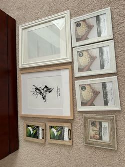 Assorted pictures frames