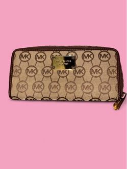 Michael Kors MK Monogram Zip-Around Wallet