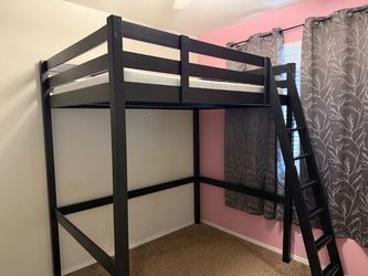 Loft bed with full size mattress