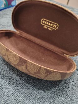 COACH CLAM SHELL CASE TAN
