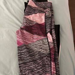 Exercise Leggings, Humidifier, Bracelets, Eyebrow Template 