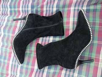 Black boots