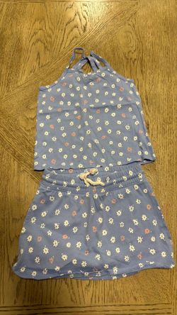 Size 6 Oshkosh girls outfit set!
