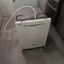 GE DISH WASHER 