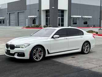 2016 BMW 740i
