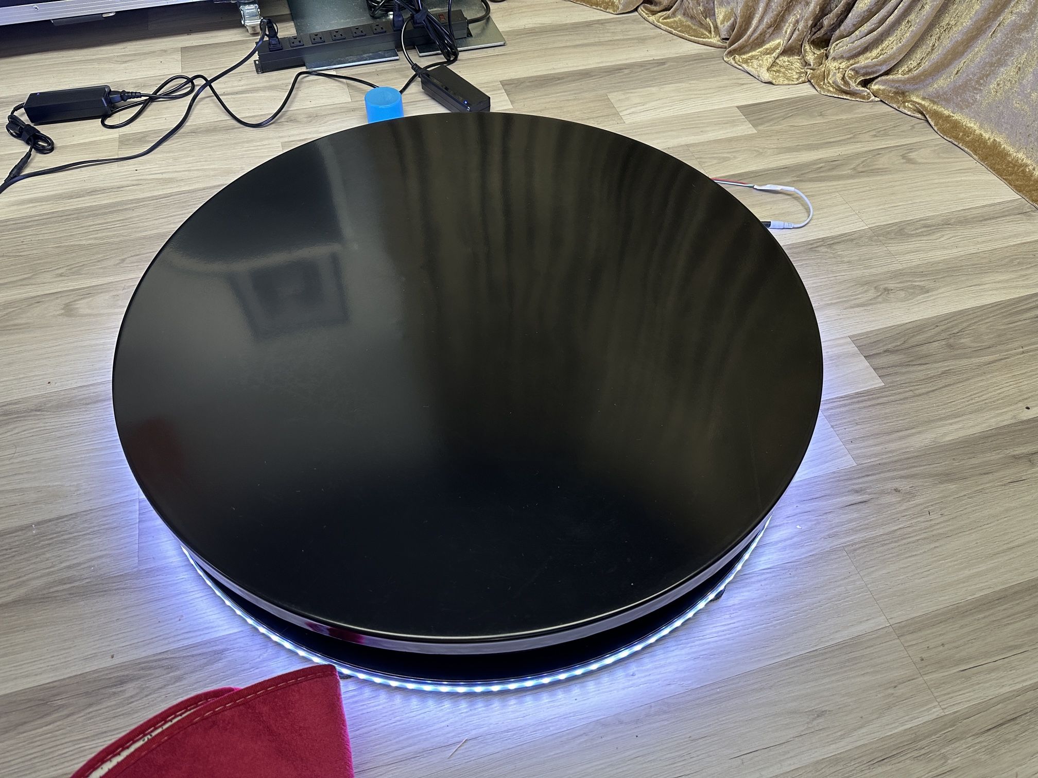 360 Photo Booth And iPad Photo Booth