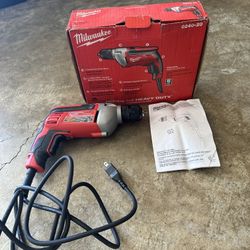 Milwaukee 3/8 Drill