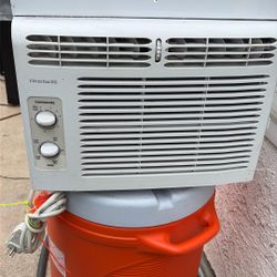 Frigidaire Air Conditioner