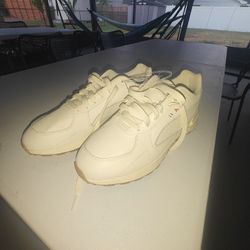 Men's PUMAS