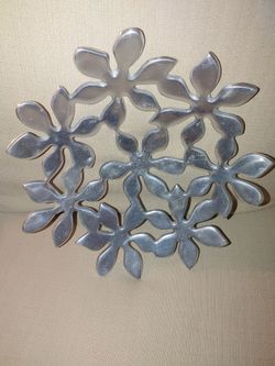 Metal Flower platter