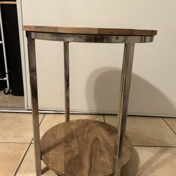 Round Side Table 