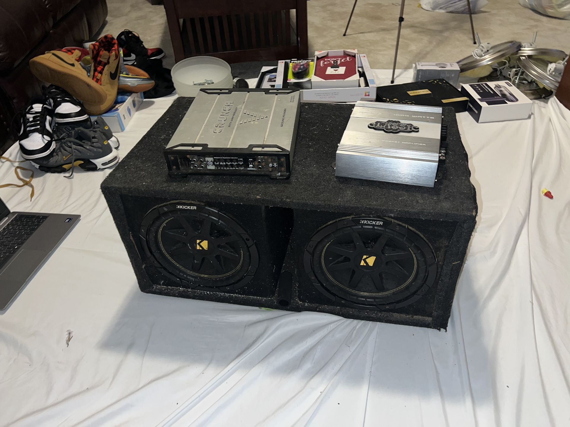 Kicker Subwoofer + Crunch & Boss Audio Amps