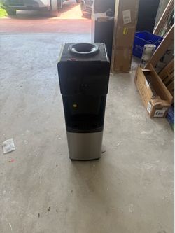 Water dispenser