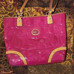 Pink Coach Purse Has Some Flaws