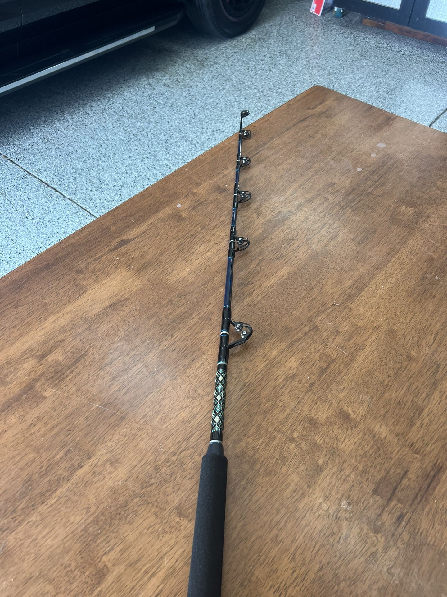 Quantum Blue Runner Gold All Roller Fishing Rod