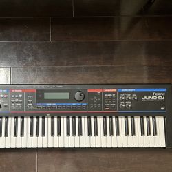 Roland Juno Di Keyboard for Sale in Los Angeles, CA - OfferUp