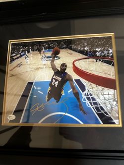 Signed Kobe Bryant photo