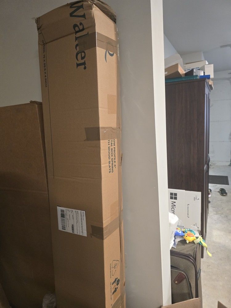 Zinus Metal Box Spring Brand New