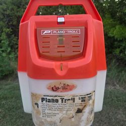 Plano "Troll" live bait bucket