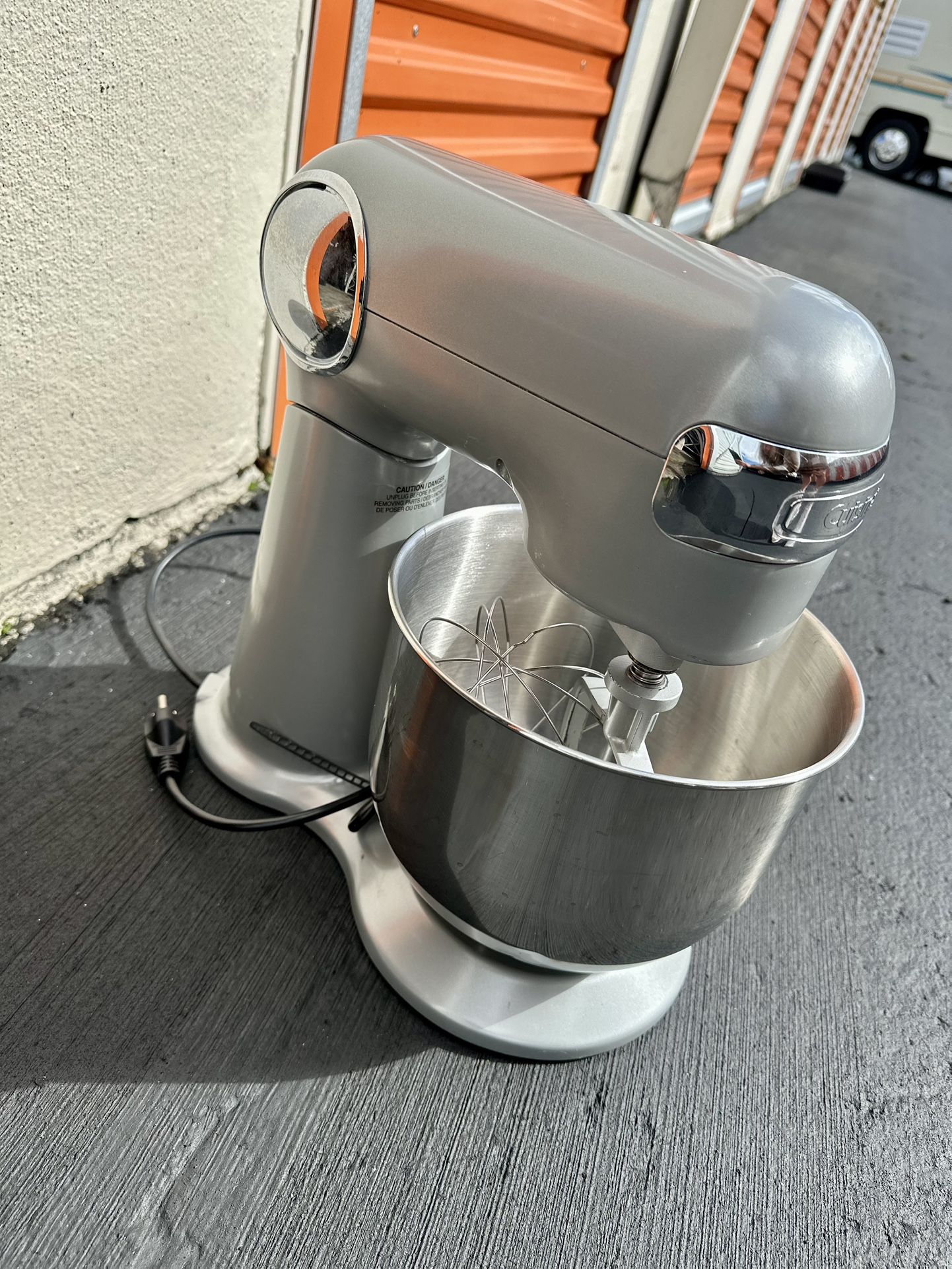 Cuisinart Mixer
